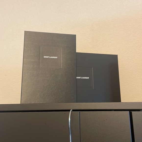 Boxes - Picture 4 of 4